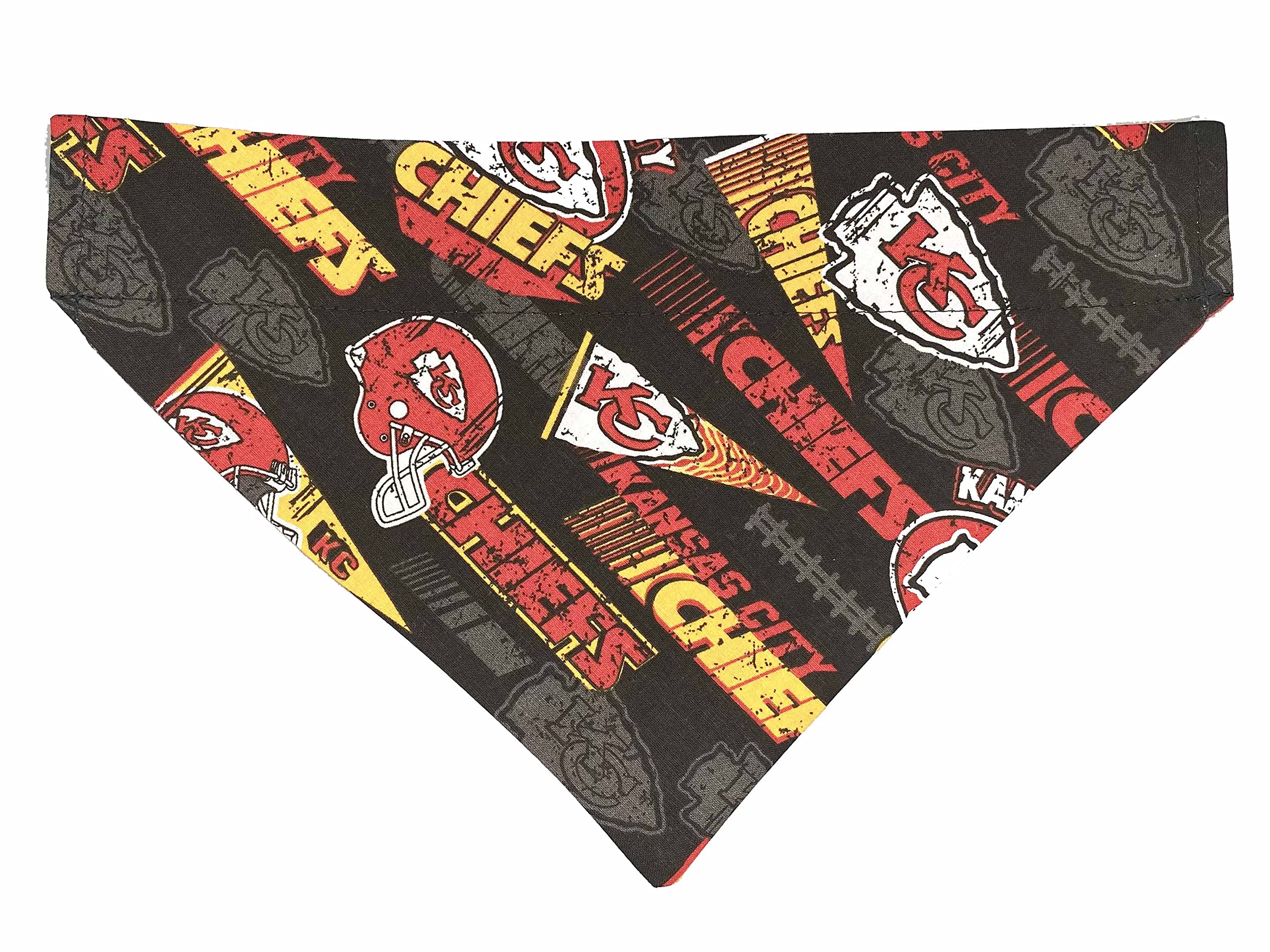 Chiefs Football Pet No-Tie Bandana Slips onto the Collar